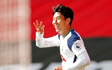 Сон Хын Мин забил четыре гола Саутгемптону